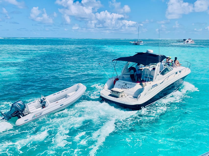 Punta Cana: Luxury Yacht Cruise With Snorkeling and Lunch