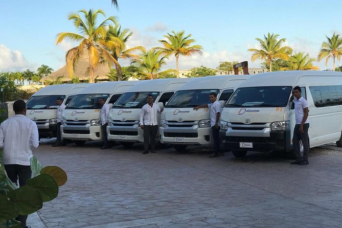 Punta Cana Private Airport Transfer to Uvero Alto Hotels*