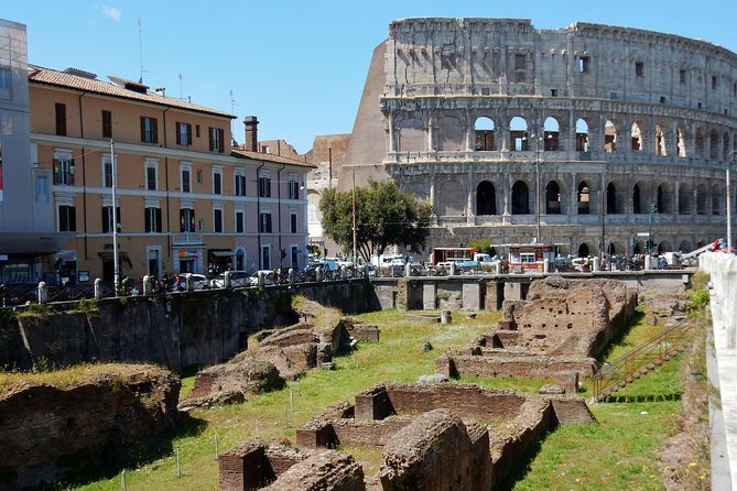 Rainbow Tour: the Secret Gay History of Rome