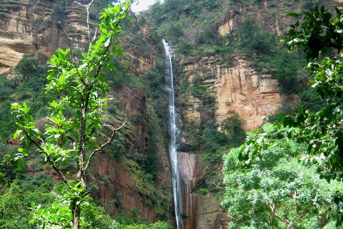 Raneh Waterfalls and Tantalizing Khajuraho Temples Tour - Tour Overview