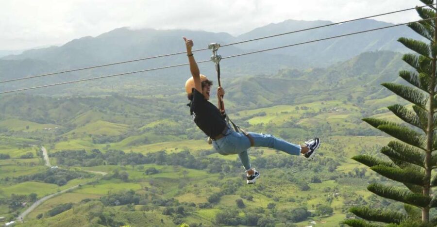 Redonda Mountain Zipline Tour
