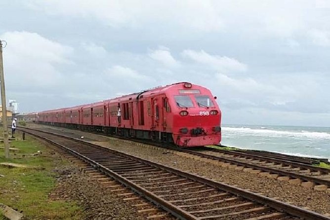 Reserved Train Seats From Unawatuna/ Galle to Colombo