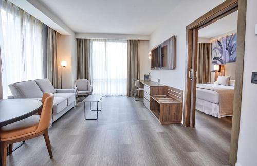 Riu Plaza Manhattan Times Square - Hotel Overview and Location