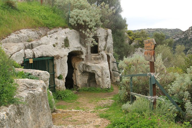 Rocky Necropolis of Pantalica Half-Day Walking Tour