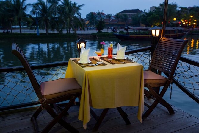 Romantic Sunset Dinner Cruise in Hoi An - Meeting and Pickup