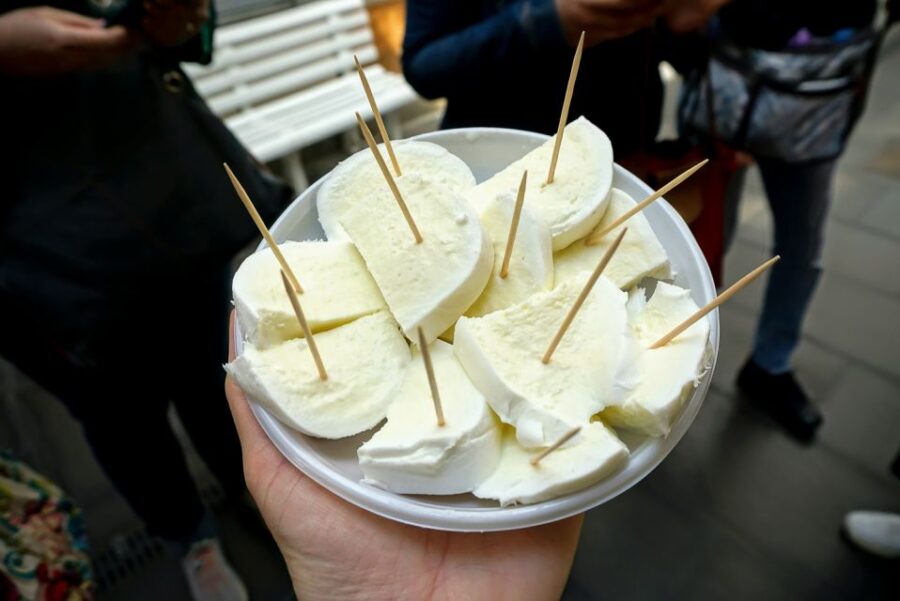 Rome: Food Tour - Family-run Eateries & Local Market - Tour Overview and Details