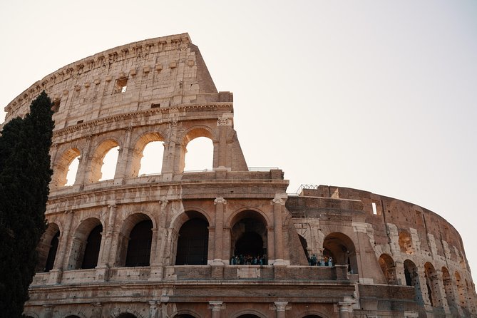 Rome in One Day: With Colosseum, Piazzas and Vatican City - Explore the Roman Forum
