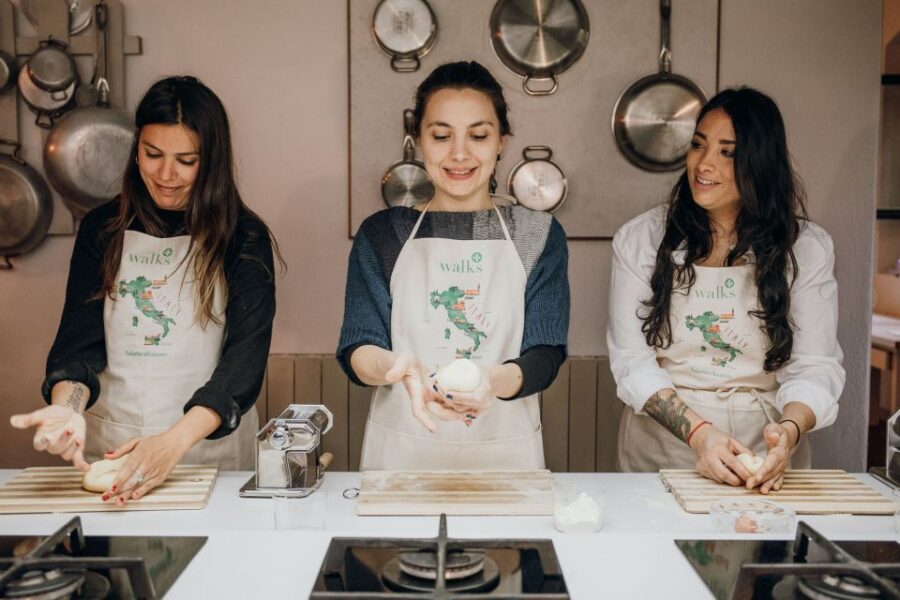 Rome: Traditional Pasta-Making Class With a Local Chef