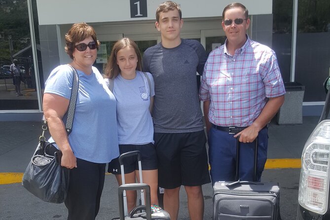 Runaway Bay Airport Transfer