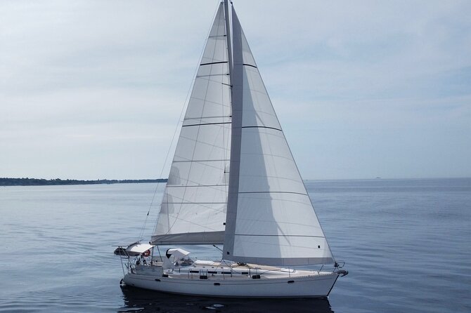 Sailboat Tour to the Island of Cannes