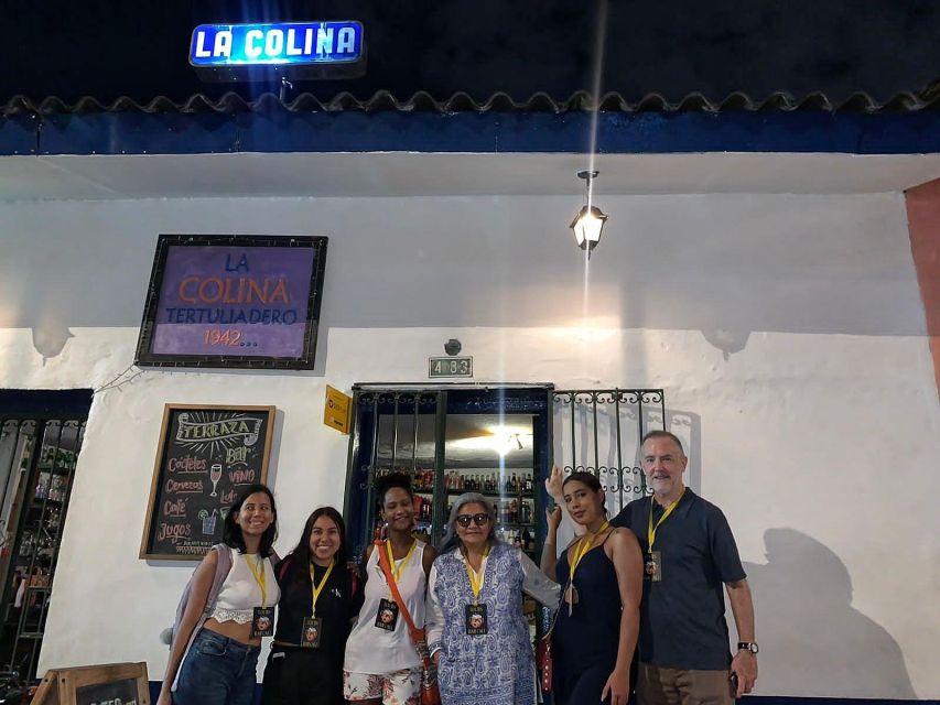 Salsa Pub Crawl in Cali