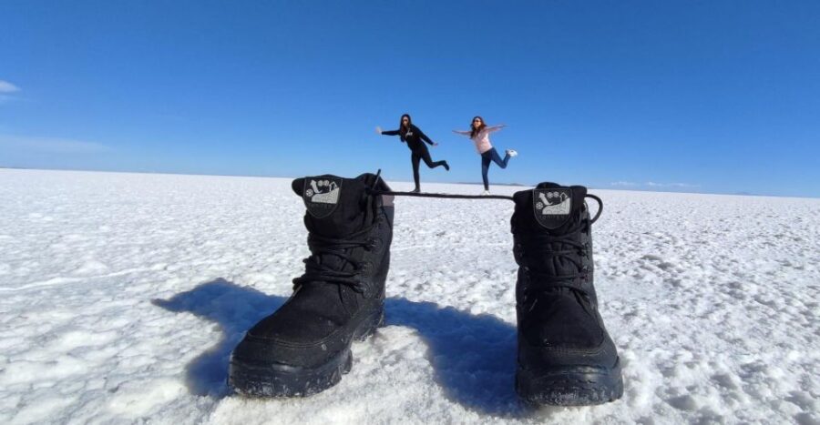 Salt Flat Uyuni From La Paz