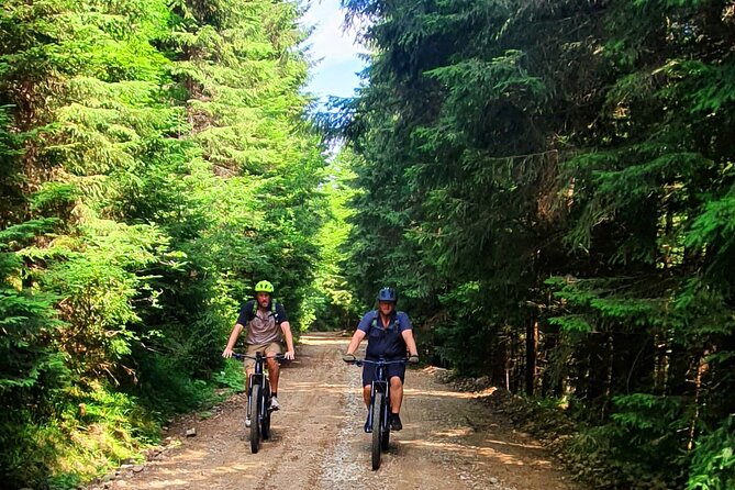 Sambata De Sus: E-Bike Guided Tours