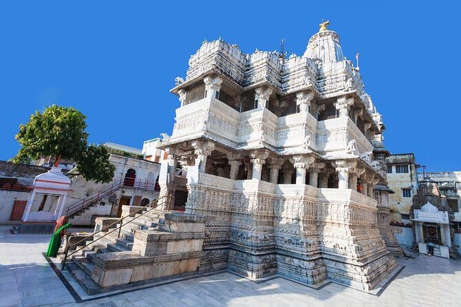 Same-Day Private City Tour of Udaipur Including Boat Ride in Lake Pichola