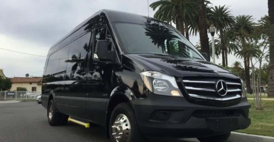 San Diego: Airport Shuttle Service to Carlsbad