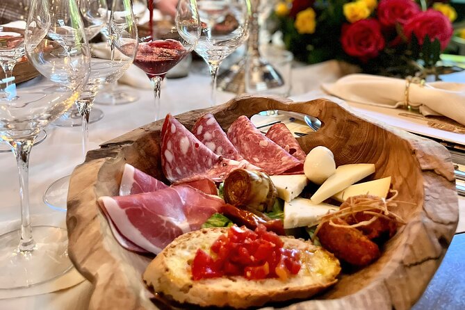 San Gimignano Romantic Dinner in the Vineyards