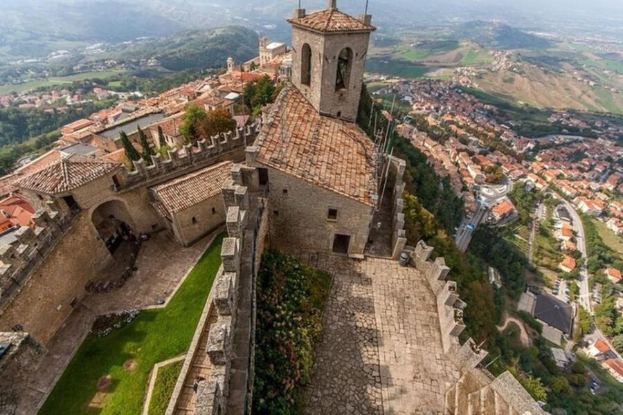 San Marino: UNESCO World Heritage Site Private Tour