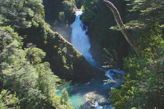 San Martin De Los Andes, Hua Hum and Chachin Terrestrial Waterfall – Half Day