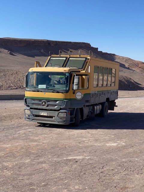 San Pedro De Atacama: Tatio Geyser Tour in Safari Bus