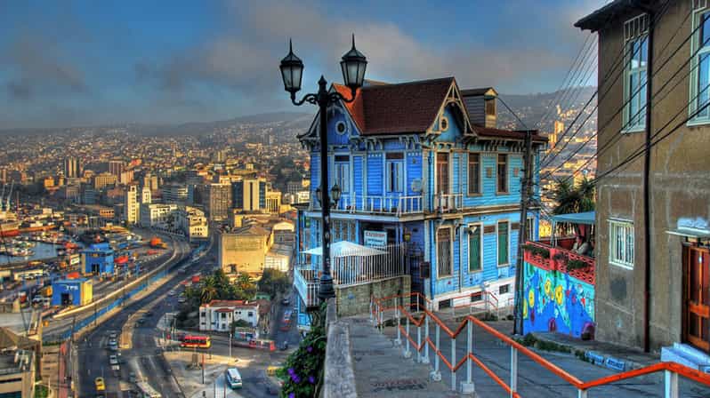 Santiago: Private Full-Day Valparaiso and Viña Del Mar Tour