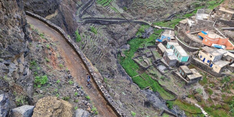 Santo Antao :Guided Ponta Do Sol and Fontainhas Walking Tour