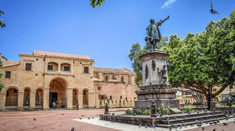 Santo Domingo: History and Modernity a Spectacular Excursion