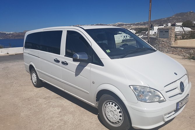 Santorini One Way Transfer From/To the Airport or Port
