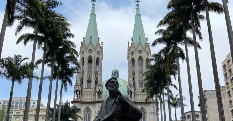 São Paulo: Highlights Tour With History, & Curiosities