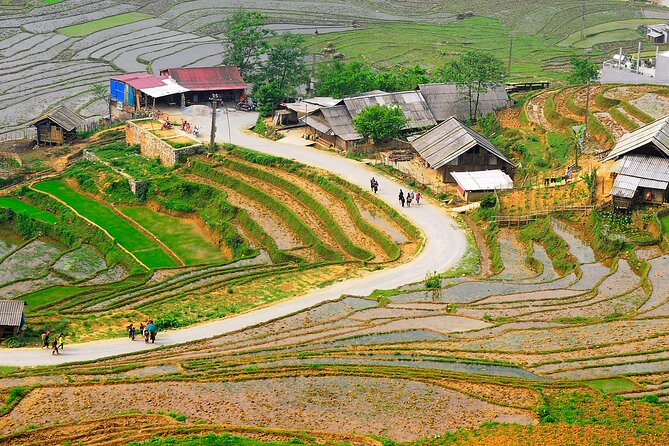 Sapa Most Beautiful Day Tour (Y Linh Ho – Lao Chai – Ta Van)