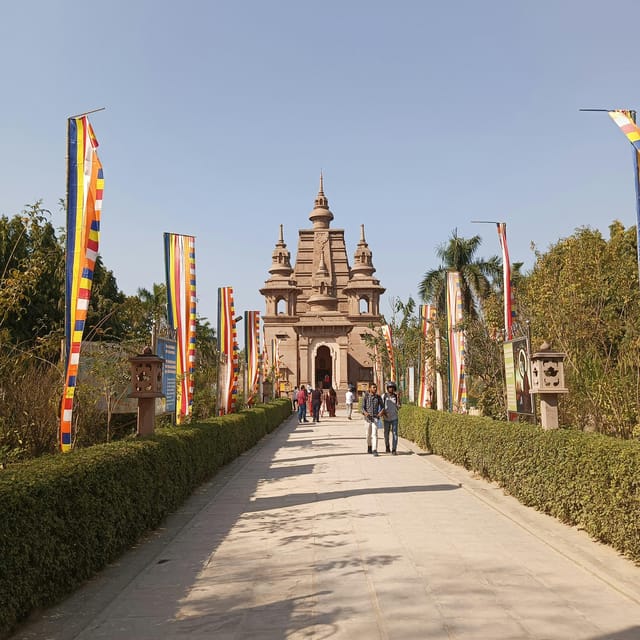 Sarnath Tour- Where Buddhism Originated