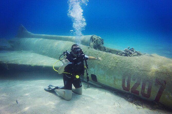 Scuba Diving in MIG-21 Wreck