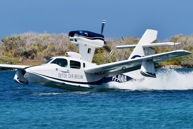 Sea Plane Splash and Go Private Tour in Willemstad