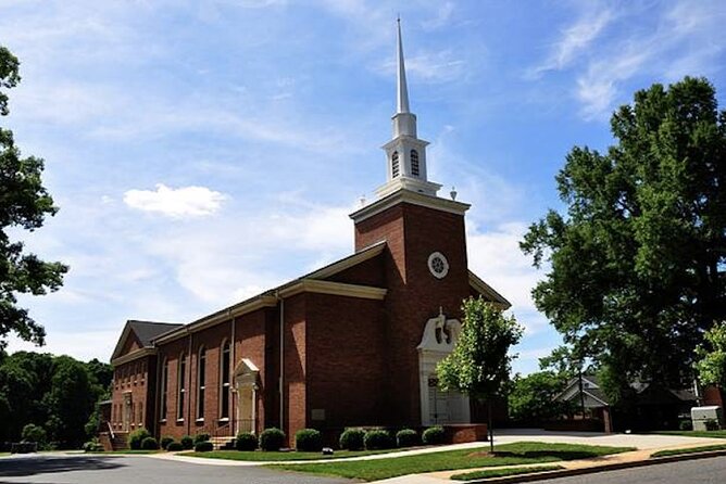 Self-Guided Huntersville Scavenger Hunt: Happy Huntersville - Overview of the Activity