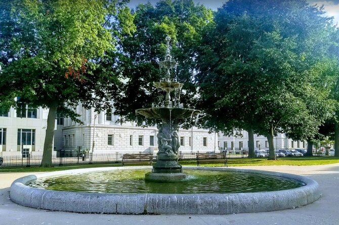 Self-Guided Portland Scavenger Hunt: The Maine Event - Exploring Congress Street and Old Port