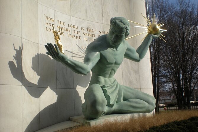 3 Best Self-Guided Tours In Detroit