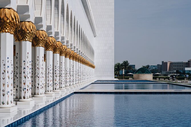 Semi-Private Abu Dhabi Guided Cultural Tour With Lunch - Attractions and Activities
