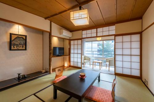 Senkeien Tsukioka Hotel - Hotel Overview