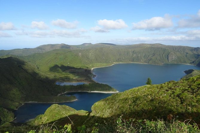 Sete Cidades Lagoon of Fire Furnas Northeast 135. €PER PERSON Lunch - Tour Overview