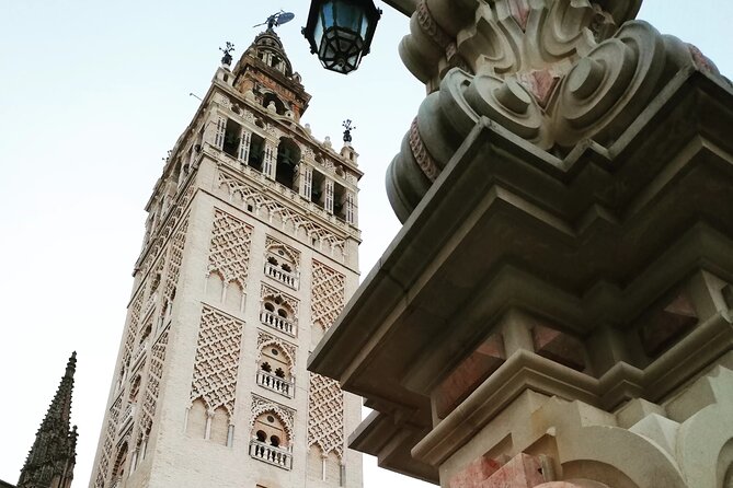 Seville: Love At First Sight” Private Tour