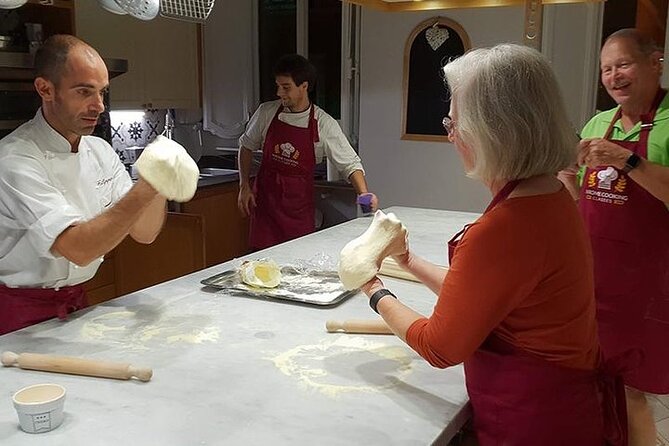 Shared Pizza Masterclass in Rome - Overview of the Experience