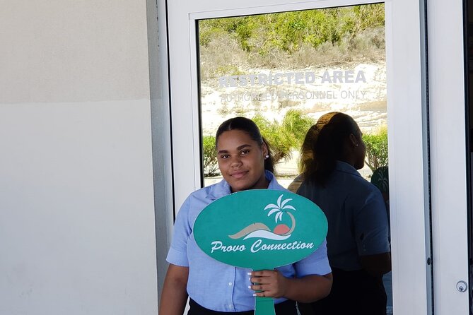Shared Providenciales Airport Transfer (One Way)