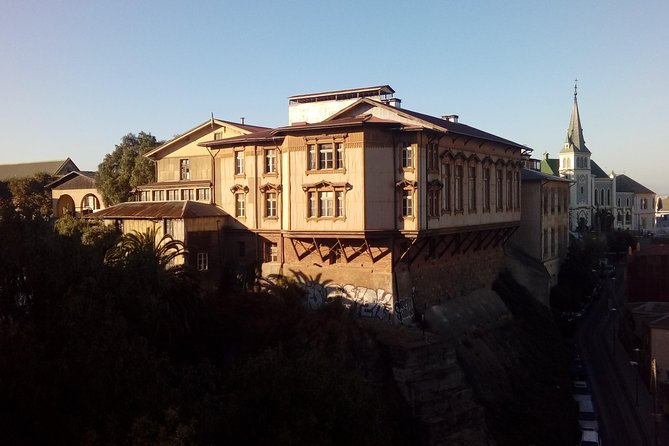 Shared Tour in Valparaíso (Max. 8 Pax)