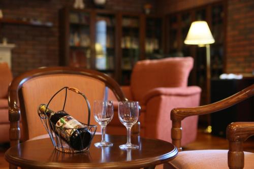 Shiga Palace Hotel - Hotel Location and Access