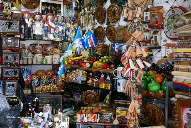 Shopping Tour in Guatemala City From Antigua