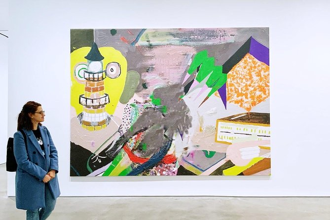 Show and Tell The Best Contemporary Art Galleries Guided Tour - Exploring NYCs Contemporary Art Scene