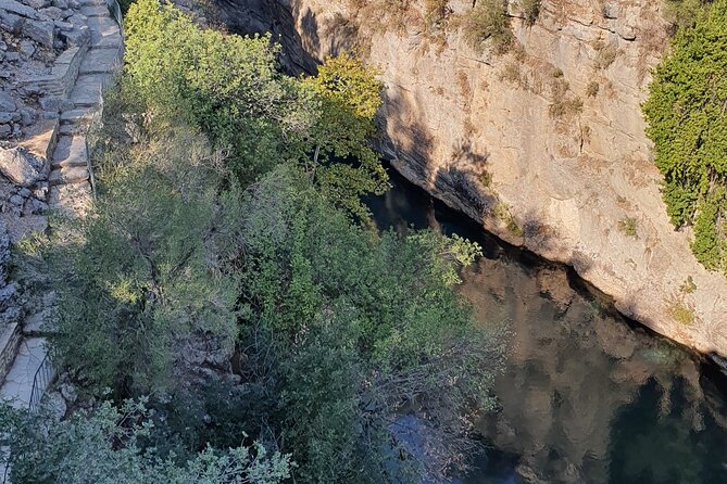 Side: Adler Canyon