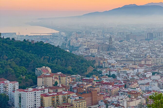 Sightseeing Quest Experience in Malaga