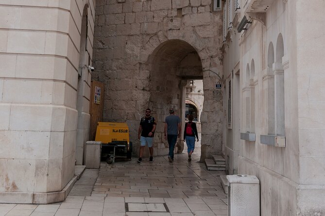 Sightseeing Splits Roman Ruins: A Self-Guided Audio Tour - Exploring Diocletians Palace