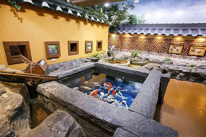 Skip the Line: The Greatest Urban Aquarium COEX Ticket(내국인불가)