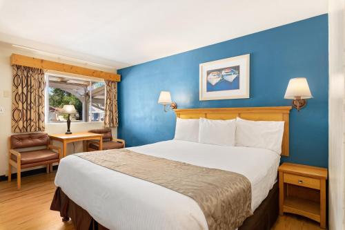 Skylark Shores Resort - Location and Surroundings